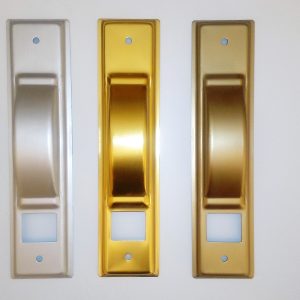 Placca per avvolgitore semincasso